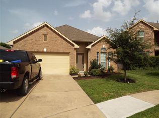 17306 Stonebelt Dr, Houston, TX 77073