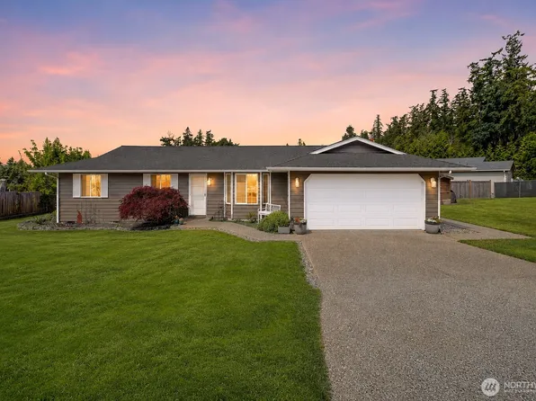 740 Commodore Lane, Camano Island, WA 98282