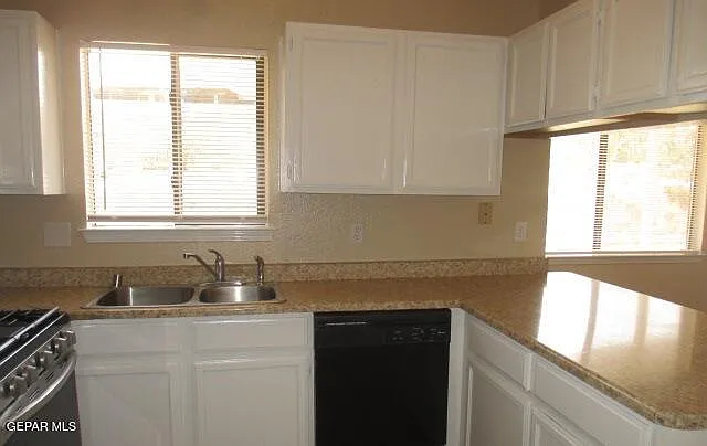 1120 Coyote Ln — Photo 7