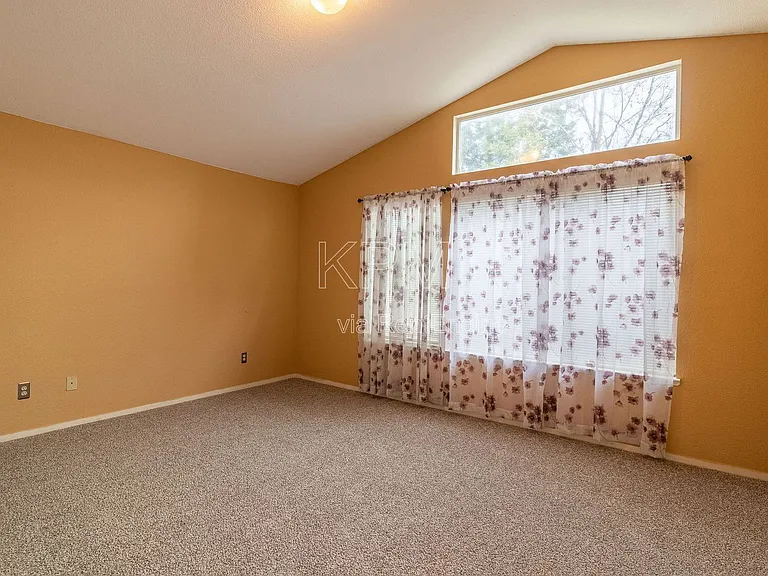 1106 Klemeyer Cir — Photo 21