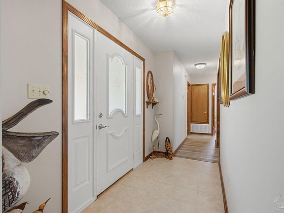 4th image of 2520 Franciscan Dr