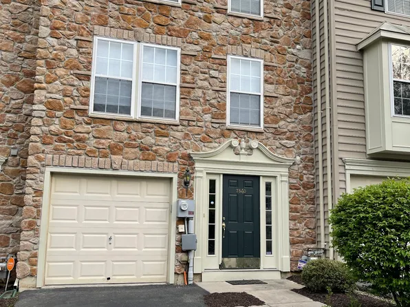 7840 Red Hawk Ct, Breinigsville, PA 18031