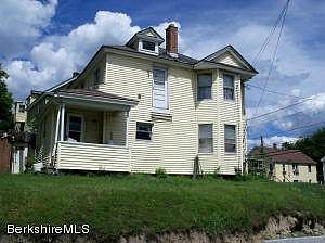 rm261onotasideofhouse