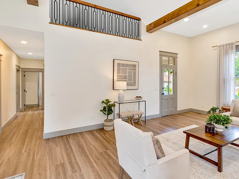5409 Saint Elmo Ave — Photo 25