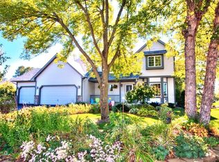 636 Crimson Leaf Trl, Eagan, MN 55123