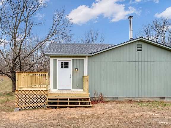 3rd image of 11775 Antoinette Rd