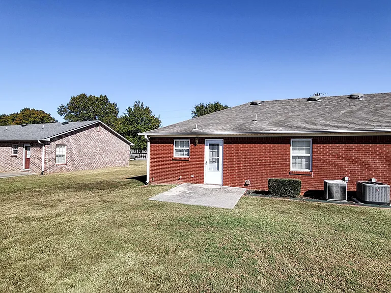 18901 Easter Ferry Rd — Photo 26