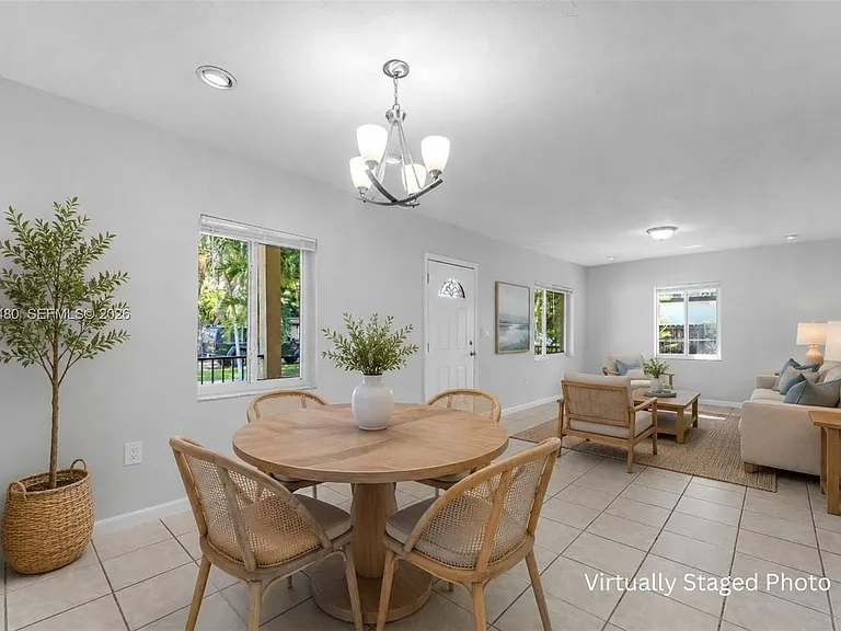 6130 SW 47th St — Photo 7