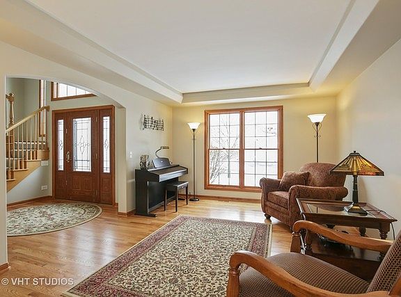 2nd image of 515 Cole Dr