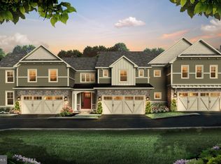 818 Grayson Ln #48, Ambler, PA 19002