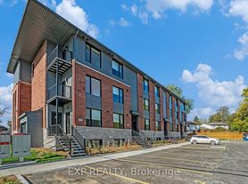 251 Castor St