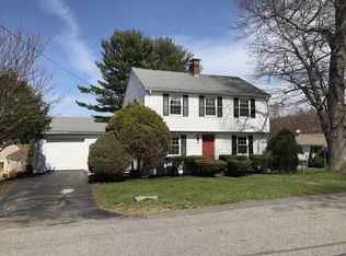 40 Lyme St, Weymouth, MA 02189