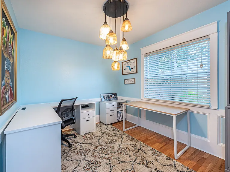5905 N Eustace Ave — Photo 10