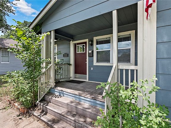 2nd image of 702 E William Joel