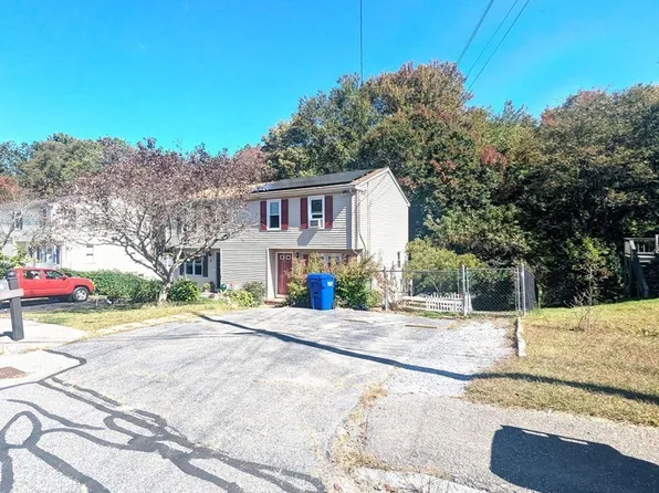 11 Lena Ln #2, Milford, MA 01757