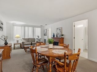 30 Chelsea St APT 609, Everett, MA 02149
