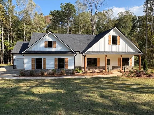 5544 Highway 101 N, Dallas, GA 30132