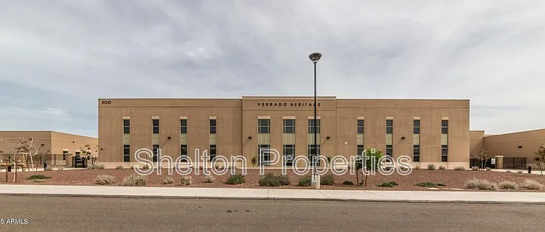 1723 N 208th Ave — Photo 38