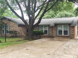 1935 Barnsley Ln, Houston, TX 77088