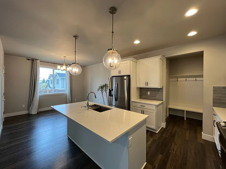 15675 NE Clackamas Ct — Photo 4