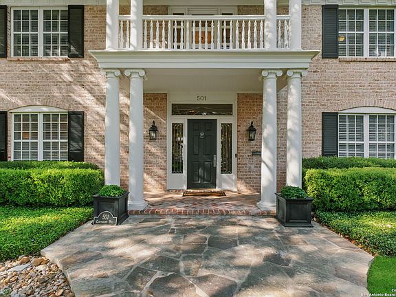 2nd image of 501 Canterbury Hill