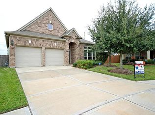 13201 Moonlit Lake Ln, Pearland, TX 77584
