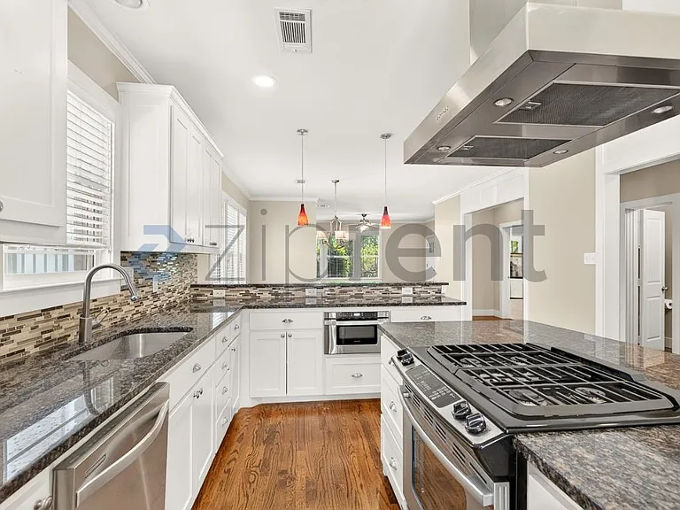 5910 Goliad Ave — Photo 17