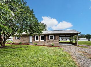 6108 Tobacco Rd, Trinity, NC 27370