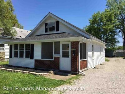 1820 S Red Bank Rd, Evansville, IN, 47712