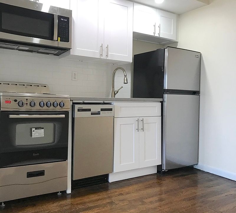 1st image of 27-05 Astoria Blvd #4B