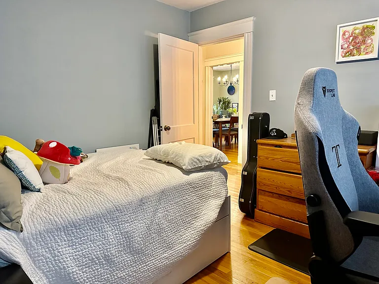 68 Willis Ave #1 — Photo 17