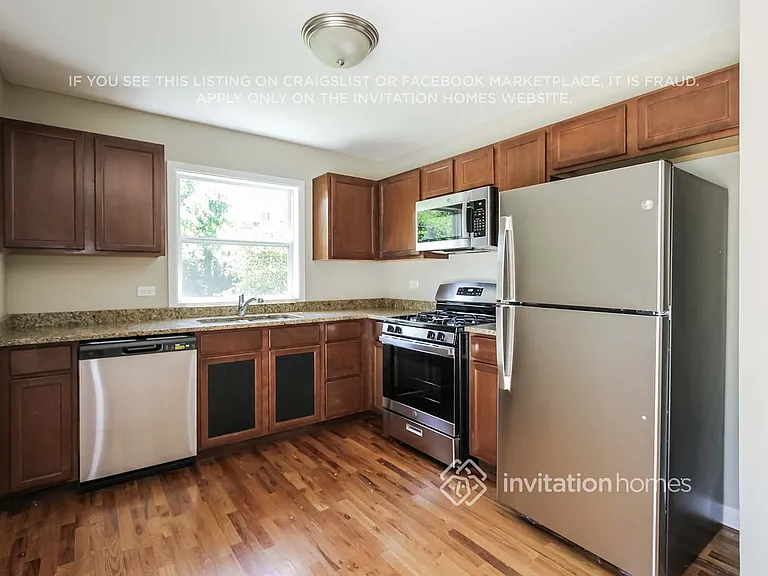 2401 Birch Ln — Photo 5