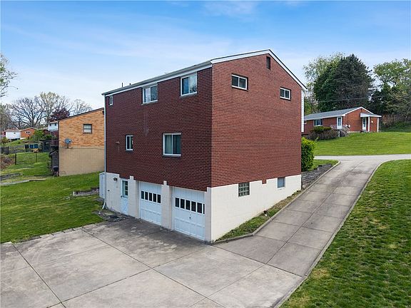 3rd image of 1669 Galeton Dr