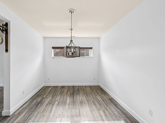 4th image of 2434 195th St E