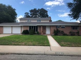 1321 Jefferson St, Alice, TX 78332