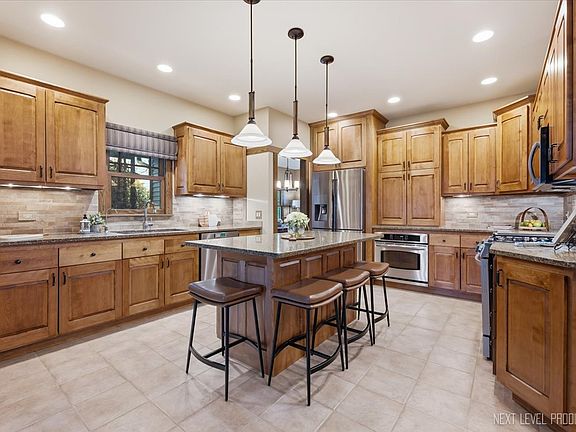 5th image of 627 Ritter Dr