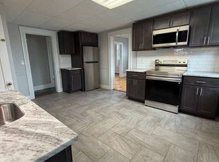 166 King St #2, Northampton, MA 01060