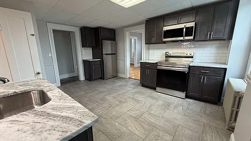 166 King St #2 Photo 1