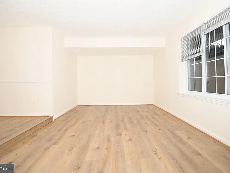 13246 Bayberry Dr #35 — Photo 3