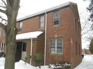 28 Virginia Ave, Bridgeport, CT 06610