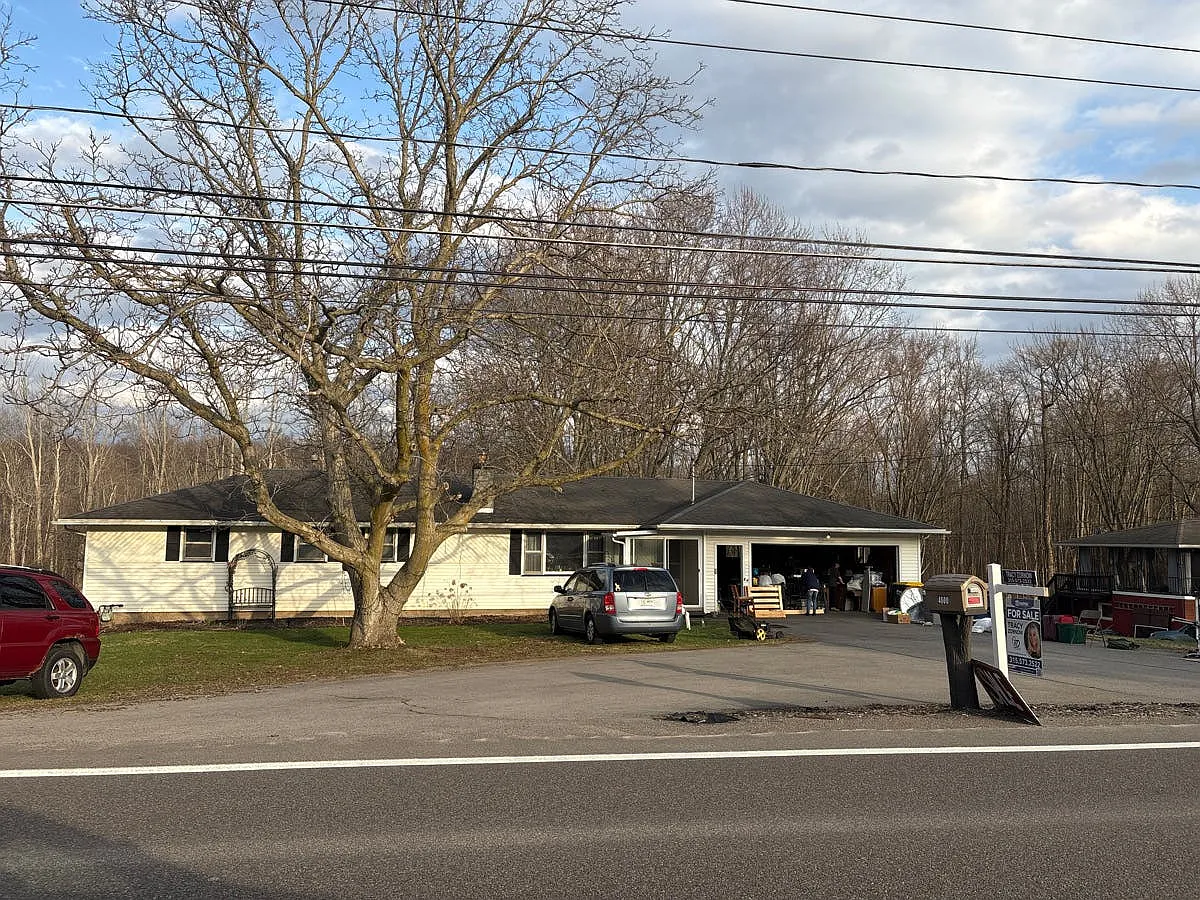 4600 Route 350 photo 1