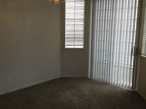 3rd image of 39892 Potrero Dr