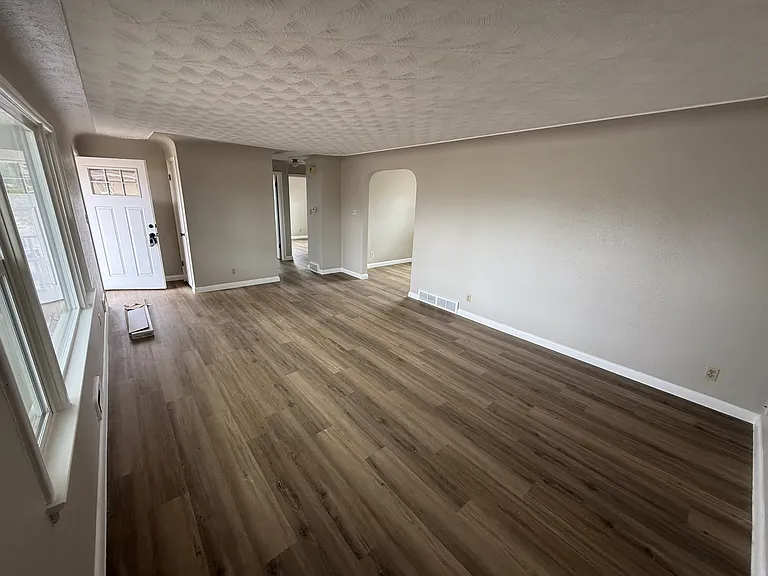 820 35th Avenue Ct #1 — Photo 3