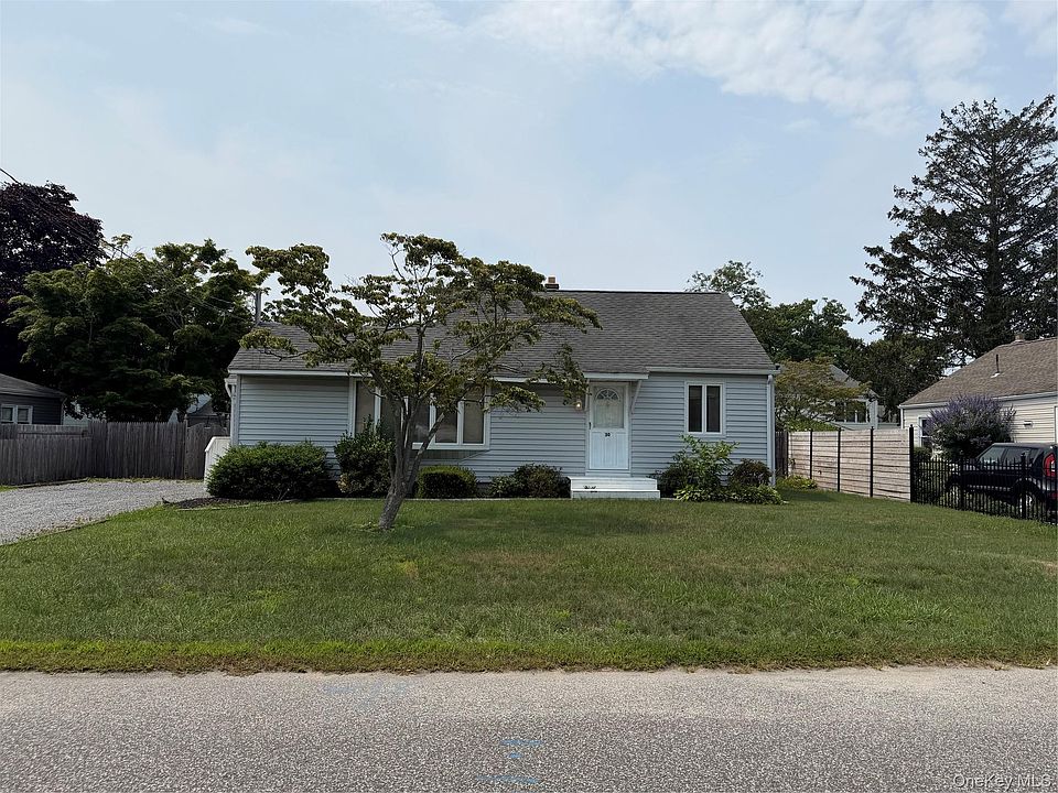 1st image of 30 Bayview Avenue