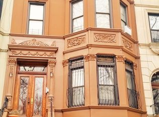 996 Park Pl APT 2, Brooklyn, NY 11213