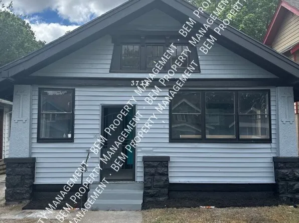 3734 College Ave, Kansas City, MO 64128