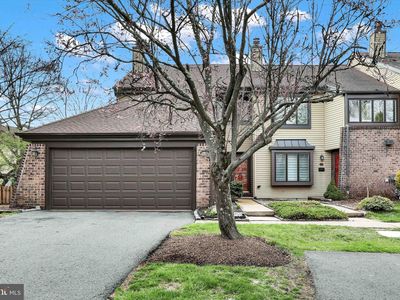 48 Essex Pl, Newtown, PA, 18940