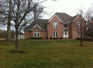 911 Belle Wood Dr, Henderson, KY 42420