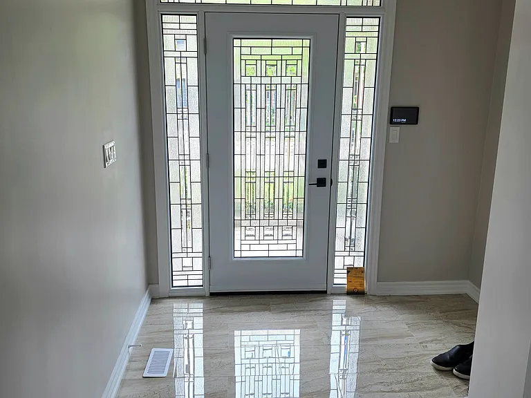 438 William Dunn Cres — Photo 3