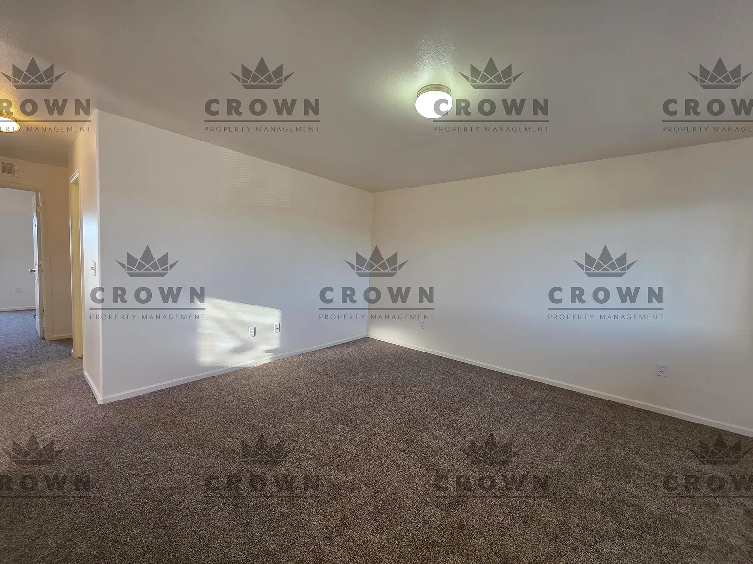 2 bed, 1.5 bath, 849 sqft, $1,395 — Photo 2